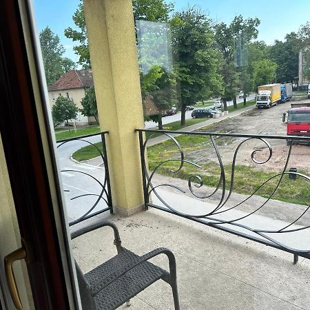 Five Apartments Indija Εξωτερικό φωτογραφία